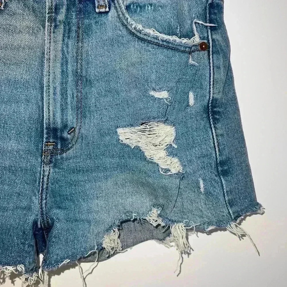 ABERCROMBIE High Rise Mom Short SIZE 26 - Picture 6 of 11
